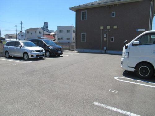 明石市松江アパート 駐車場