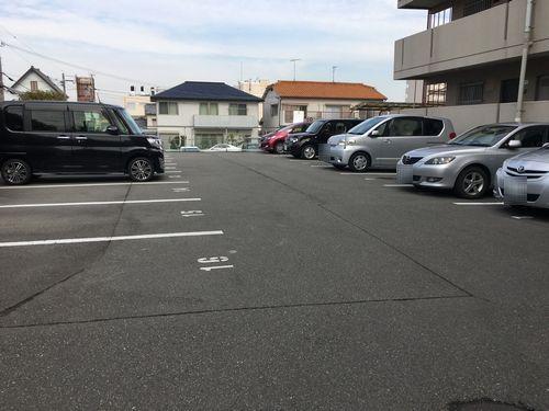 神戸市西区枝吉マンション 駐車場