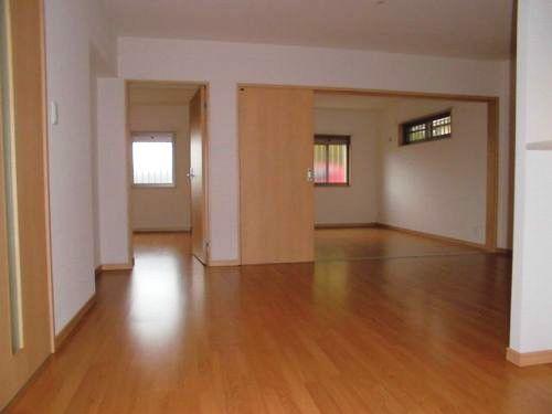ＭＴスクエア リビング