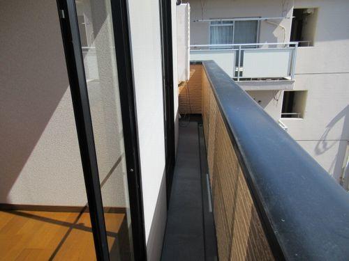 明石市王子アパート バルコニー