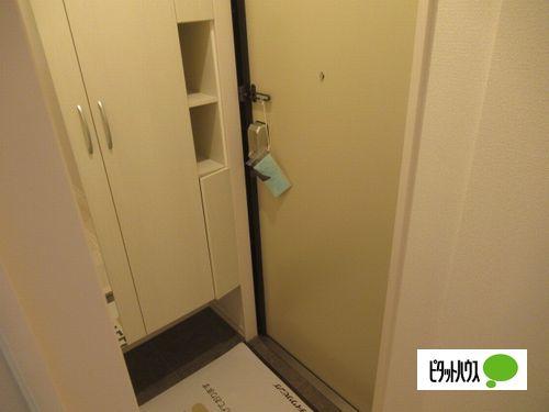 明石市大蔵本町アパート 玄関