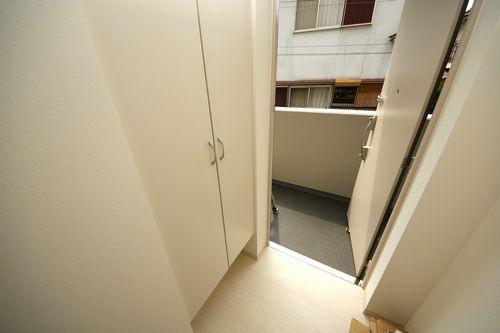 神戸市西区玉津町高津橋マンション 玄関