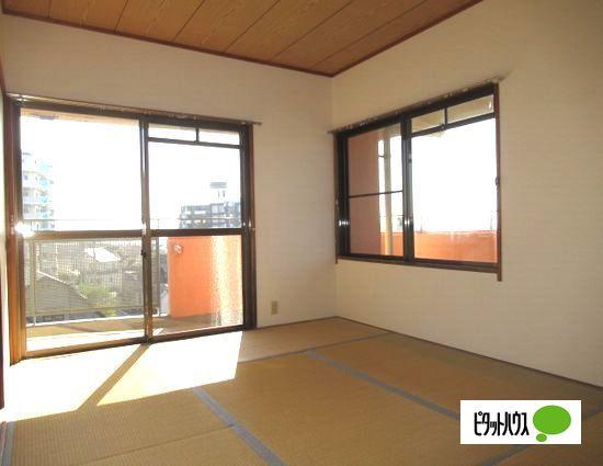 明石市林崎町マンション リビング