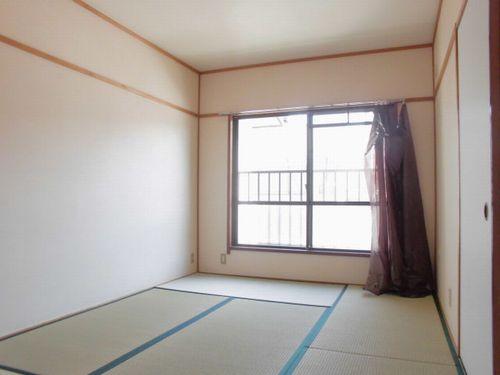 神戸市西区南別府マンション 収納