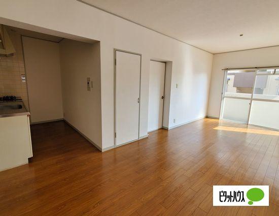 神戸市西区王塚台マンション リビング