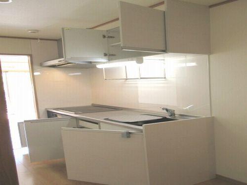 明石市南貴崎町アパート 収納