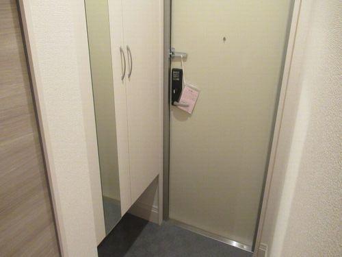 明石市田町アパート 玄関