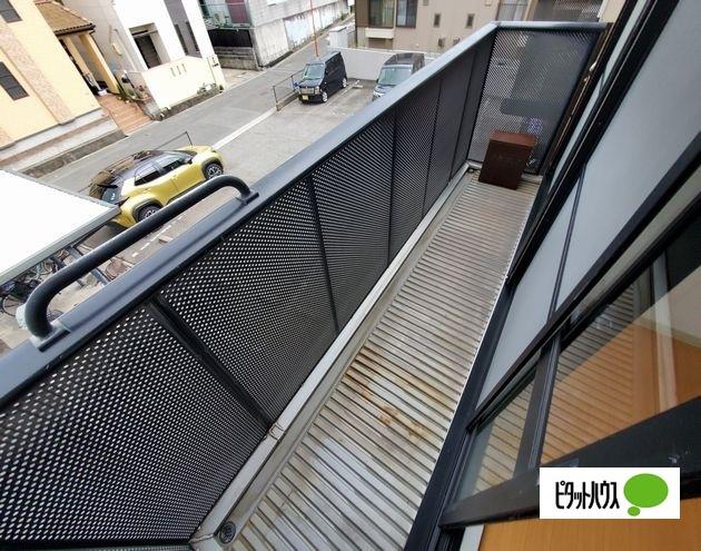明石市朝霧町アパート バルコニー