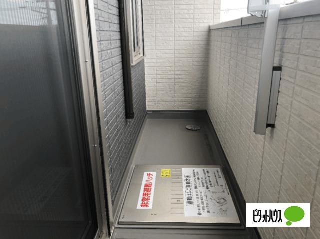 明石市二見町東二見アパート バルコニー