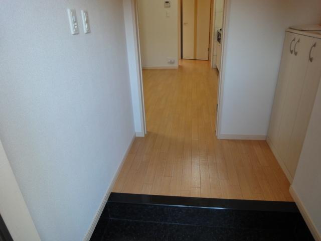 アメニティハウス 玄関