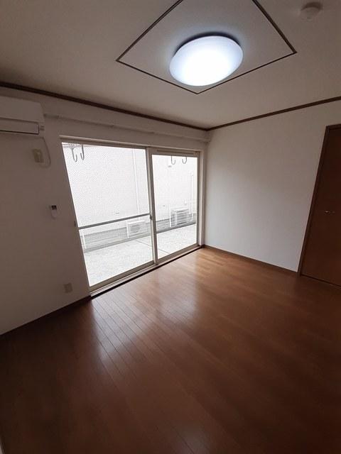 ガーデンハイツ大久保Ⅱ（101） 室内