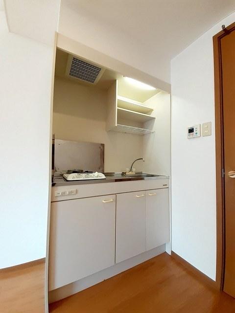 エテルノ・スクウェア弐番館（303） キッチン