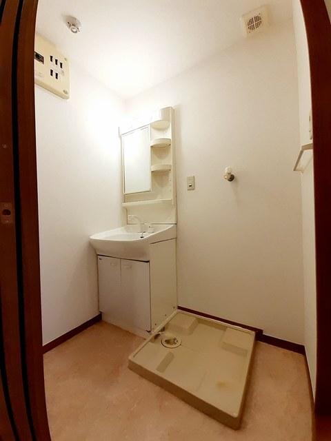 エテルノ・スクウェア弐番館（303） 洗面