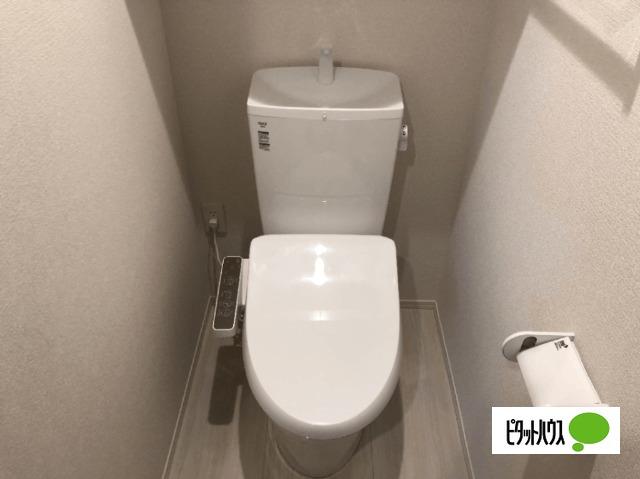 明石市日富美町アパート トイレ