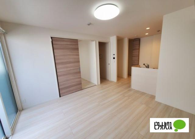 Villa le Euphoria　AKASHI・OKUBOCHO（102） リビング
