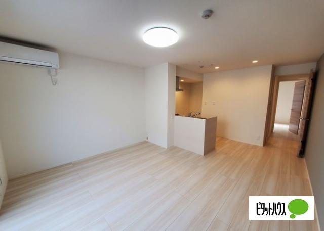 Villa le Euphoria　AKASHI・OKUBOCHO（203） リビング