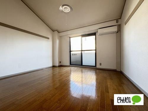ニューバーリヤ学院坂（405） 部屋画像