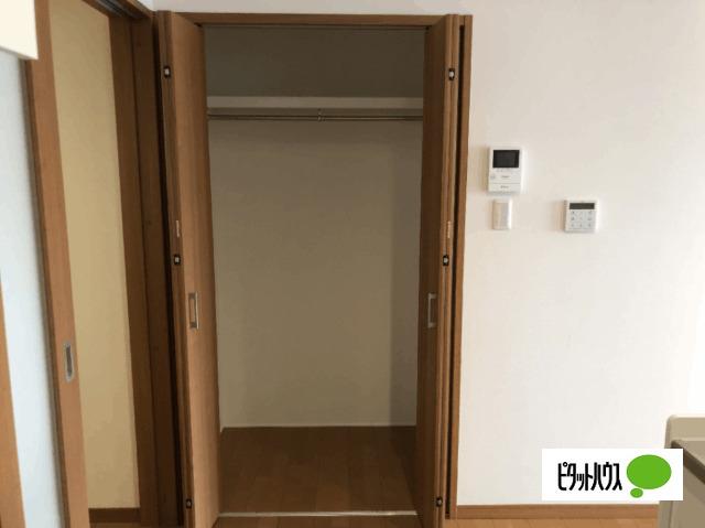 明石市魚住町西岡アパート 収納
