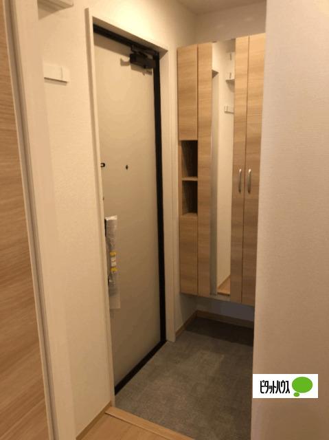 明石市材木町アパート 玄関