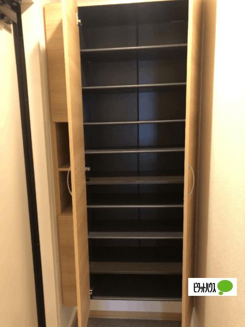 明石市材木町アパート 収納