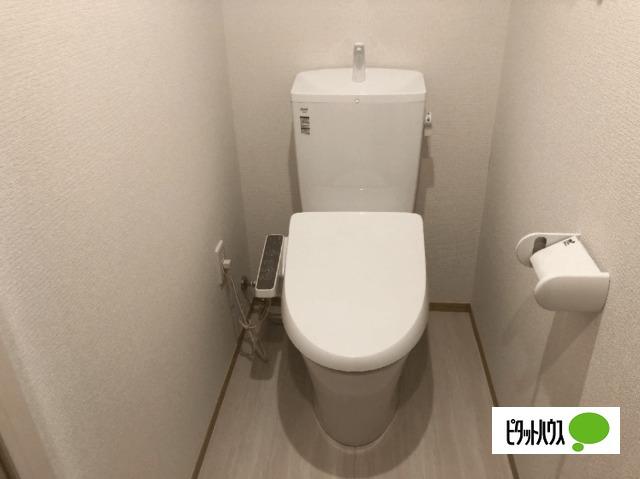 明石市材木町アパート トイレ