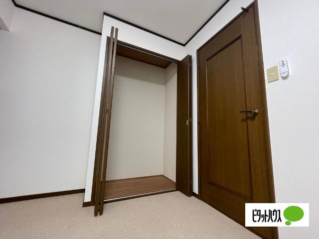 明石市西明石西町アパート 収納