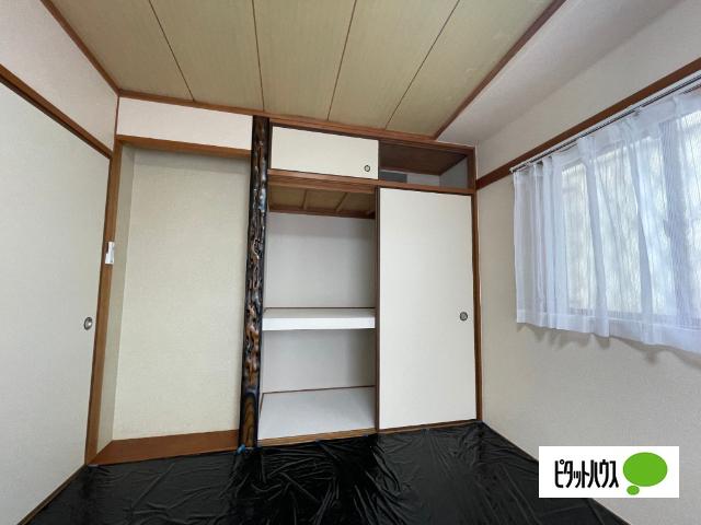明石市西明石西町アパート 収納