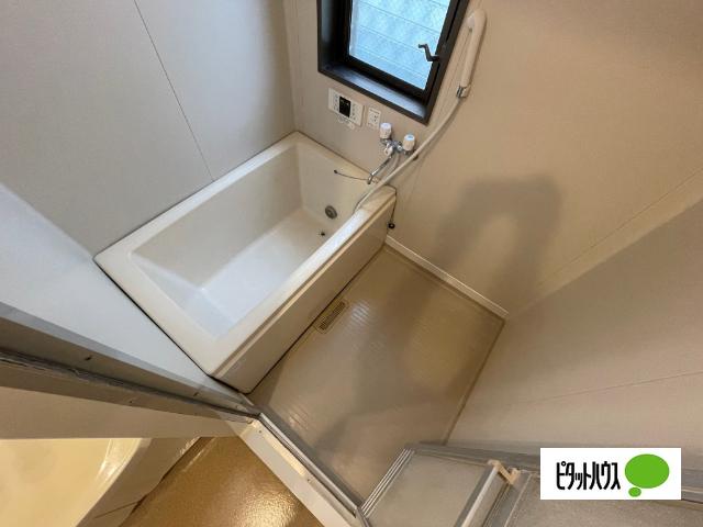 明石市西明石西町アパート バス／シャワー