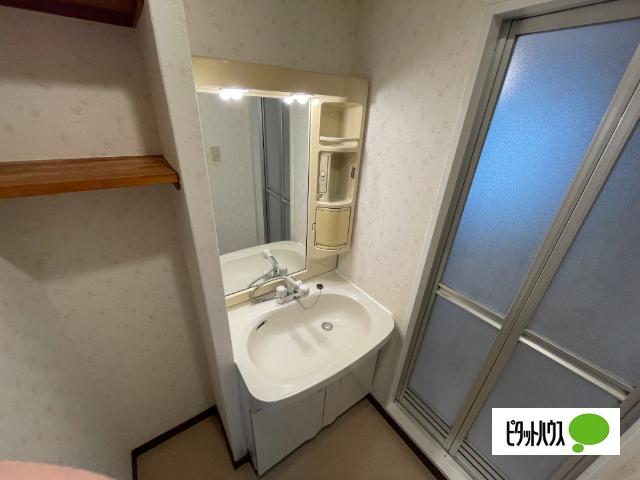 明石市西明石西町アパート 洗面