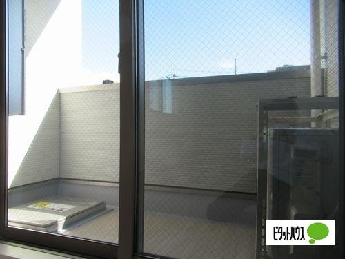 明石市大久保町駅前アパート バルコニー