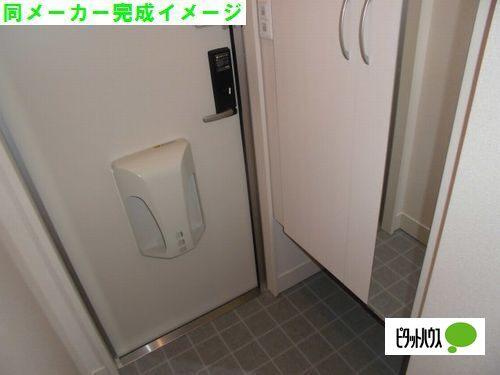 明石市大蔵中町アパート 玄関