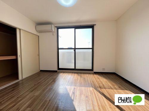 明石市北王子町アパート リビング