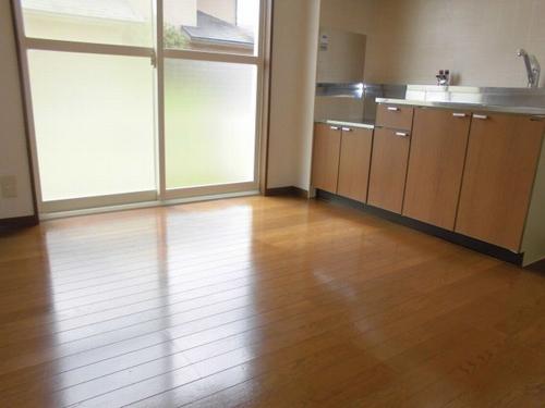 明石市魚住町住吉アパート リビング