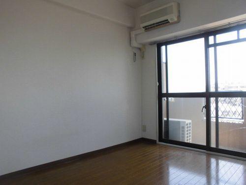 明石市樽屋町マンション リビング