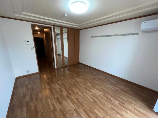 コンフォール白水 室内