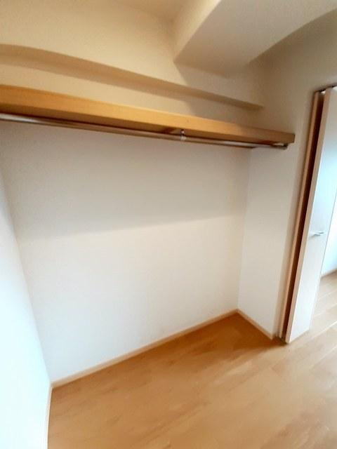 ポレール伊川　Ⅱ（204） 収納