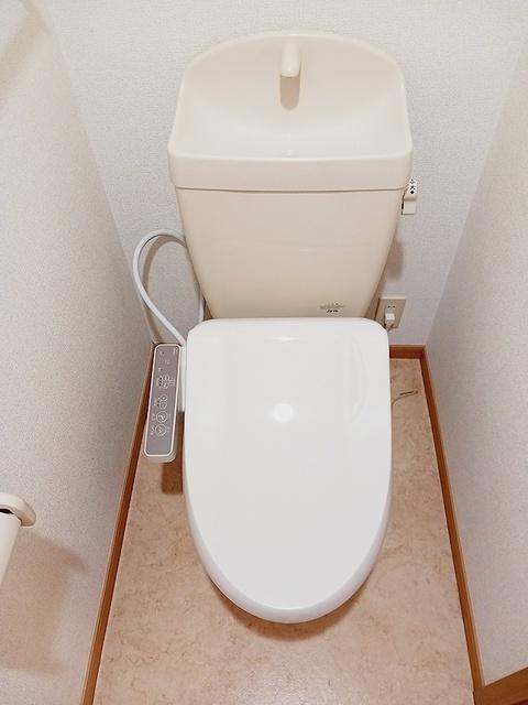 プラティークレーブⅢ（104） トイレ