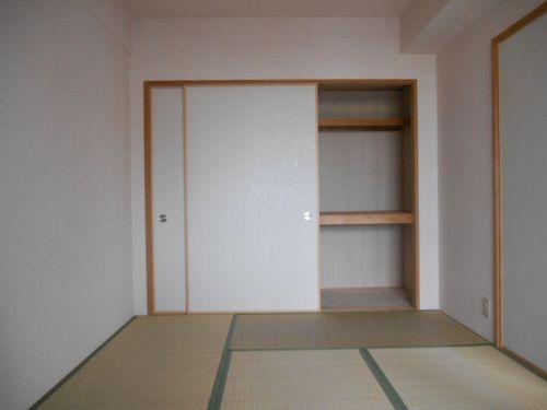 神戸市西区玉津町居住マンション 収納