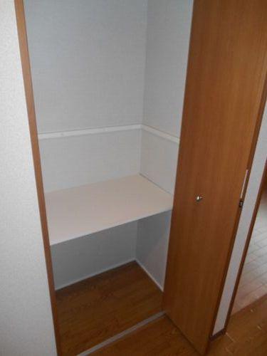 神戸市西区玉津町居住マンション 収納