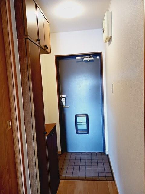 ささお弐番館（202） 玄関