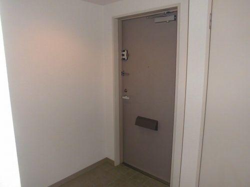 明石市樽屋町マンション 玄関