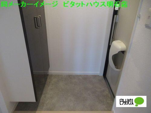 明石市魚住町住吉アパート 玄関