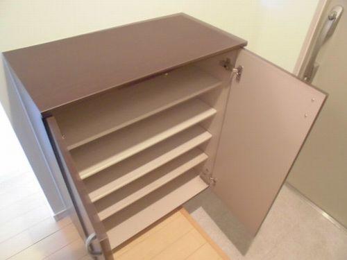 チェリーあい 玄関