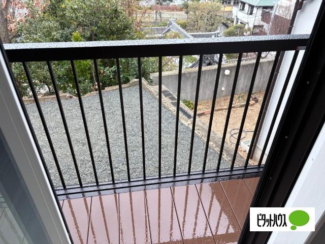 明石市上ノ丸アパート バルコニー