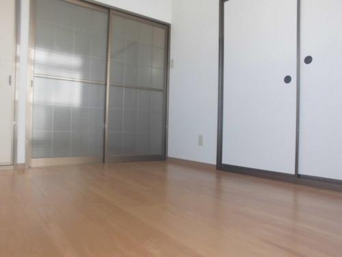 明石市朝霧南町アパート リビング
