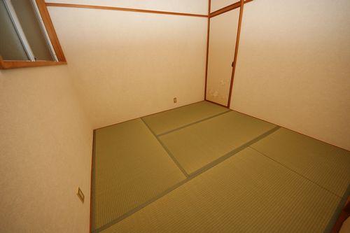 神戸市西区池上テラスハウス リビング