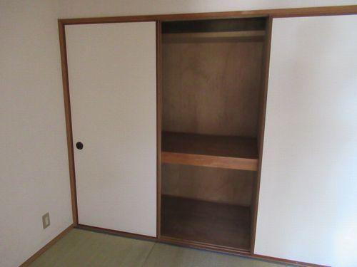 明石市大久保町江井島アパート 収納