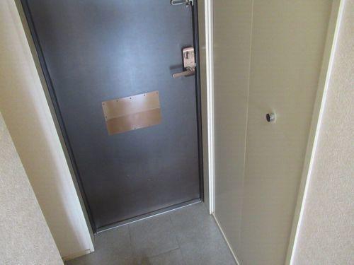 明石市野々上マンション 玄関