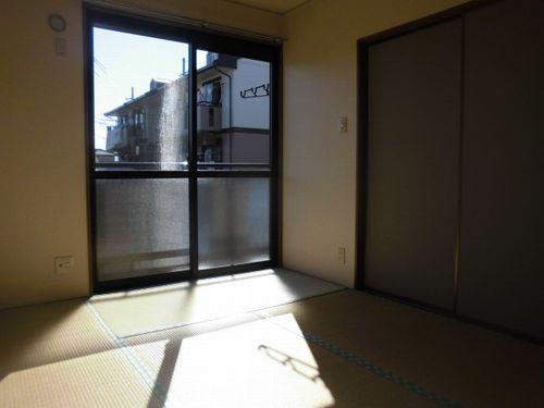 神戸市西区二ツ屋アパート リビング