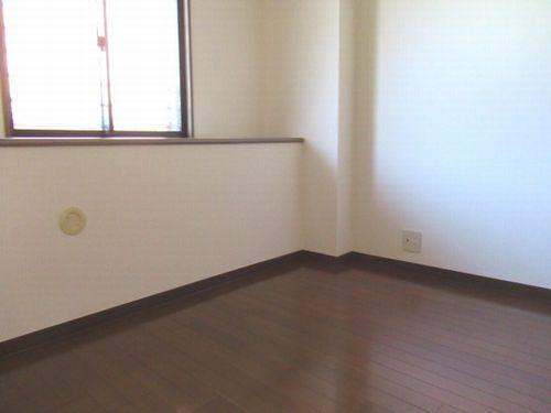 神戸市西区二ツ屋マンション リビング